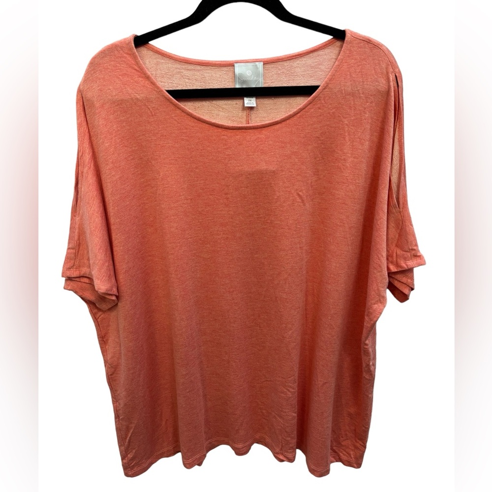 Dress Barn Women’s Coral Tee-Shirt‎ with Arm Slits Size 2X